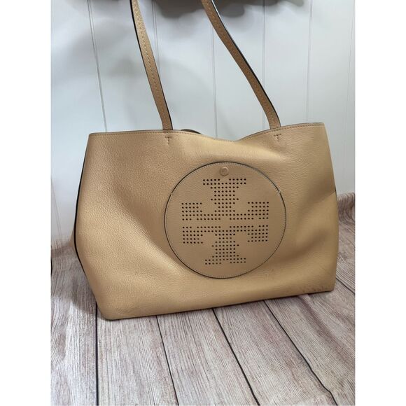 Tory Burch Perforated Tote in‎ Sand Dune Tan Large Oversized Designer - Picture 3 of 16